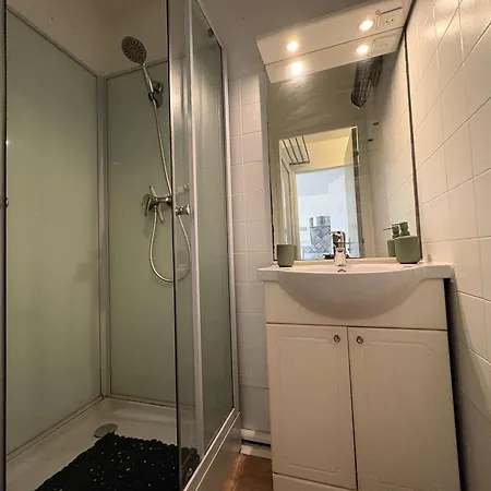 Apartment Avec Piscine, Parking Privatif, Loggia Et Acces A Pied - - Fr-1-226-534 Sainte-Maxime