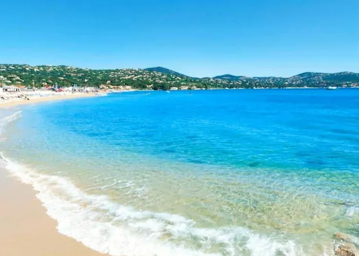 Apartment Avec Piscine, Parking Privatif, Loggia Et Acces A Pied - - Fr-1-226-534 *